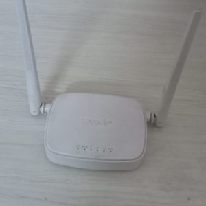 D-Link Wireless AC750 Wifi Router (Old Router)
